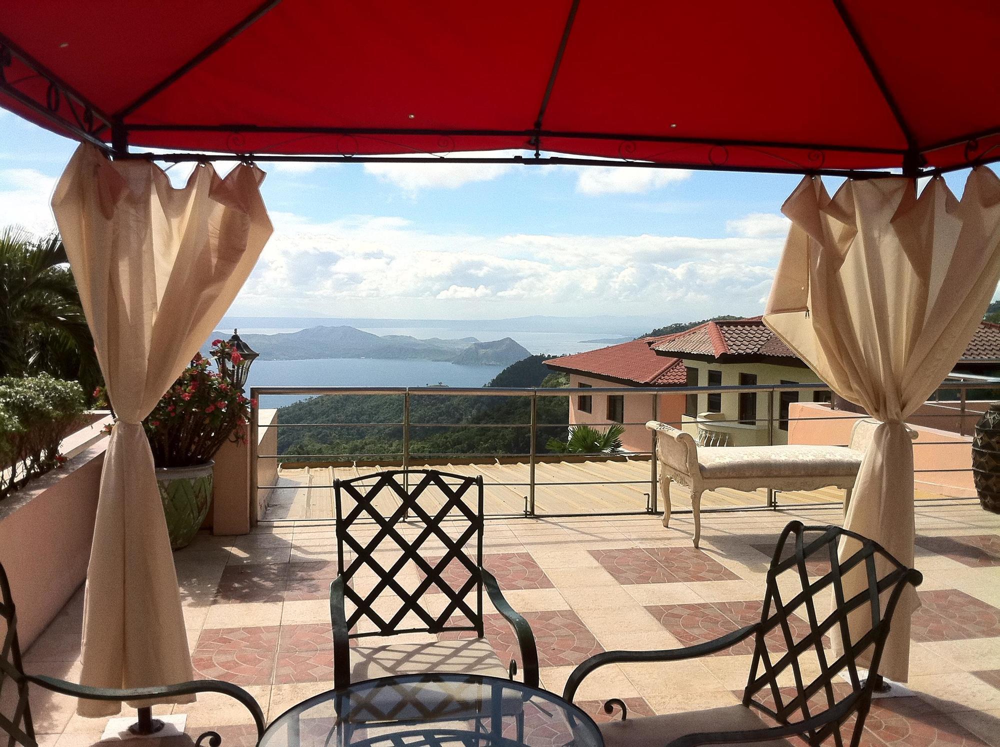 Villa Marinelli Bed And Breakfast Tagaytay City Exterior foto
